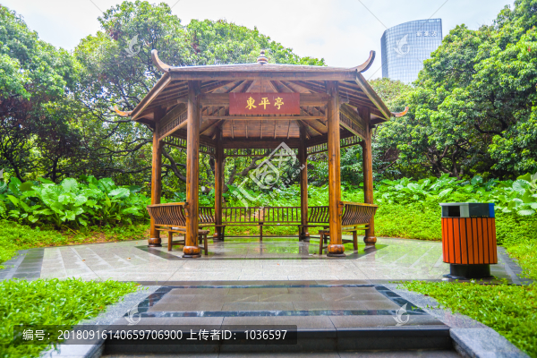 深圳中山公園六角亭