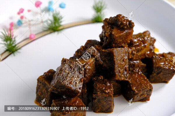 秘制醬牛肉