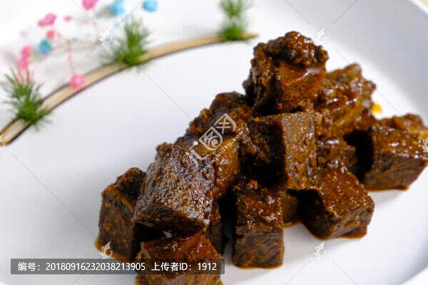 秘制醬牛肉