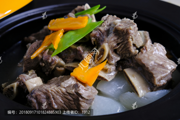 羊骨湯