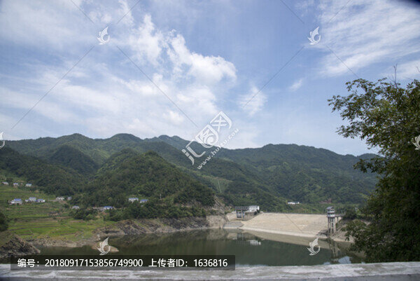 山村