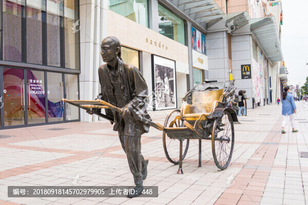 北京城市雕塑拉人力車雕塑