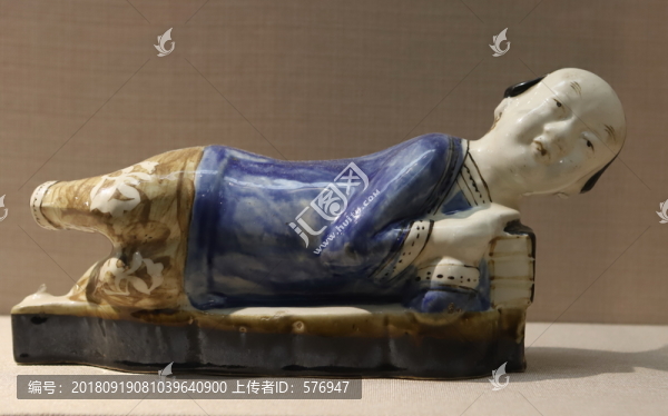 墨彩臥女枕