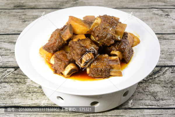 土豆?fàn)F牛排
