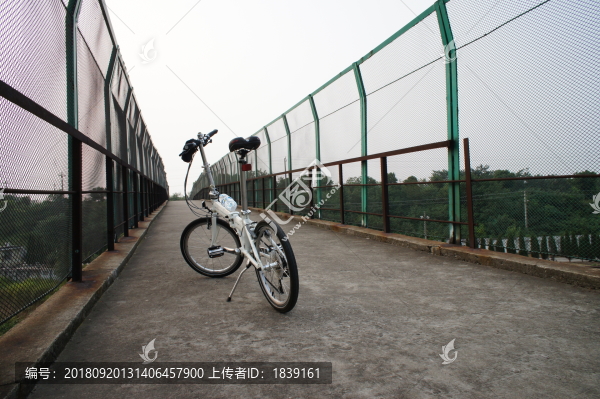 折疊自行車