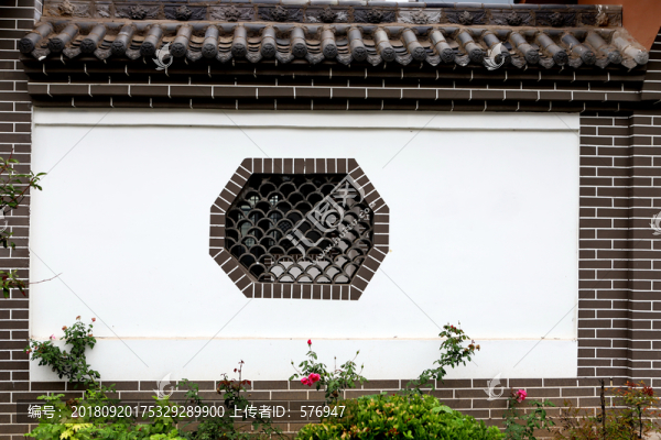 白墻黑瓦