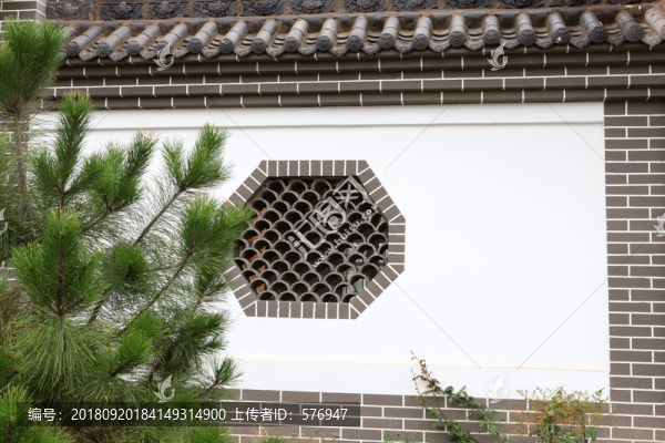 白墻瓦窗