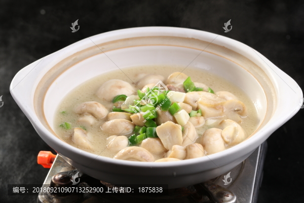 青椒燜口蘑
