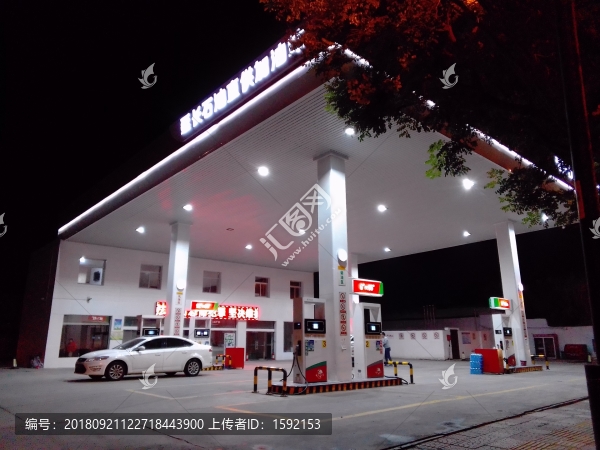 加油站