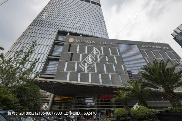 南京紫峰大廈
