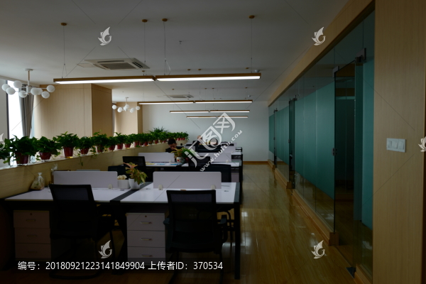 職場(chǎng)