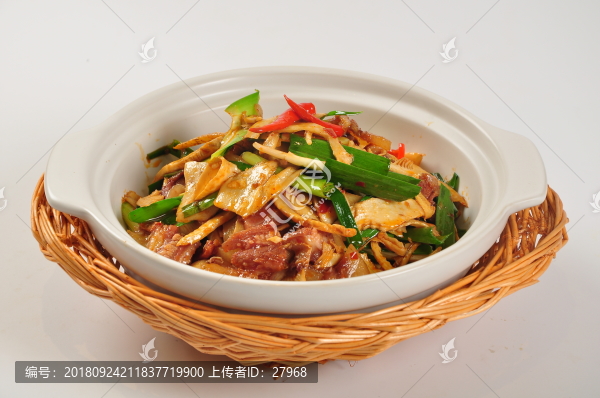 筍尖帶皮驢肉