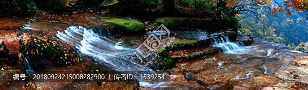 山泉