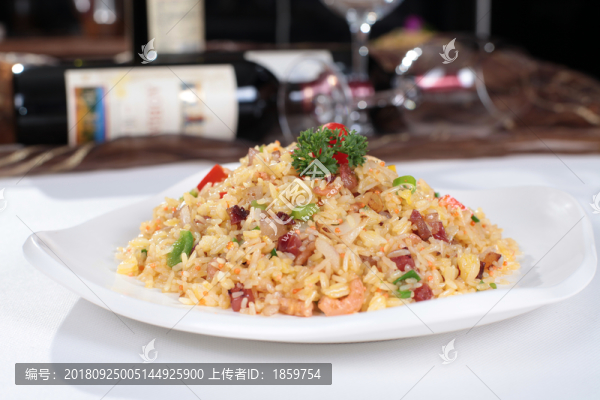 蟹籽冬菜肉碎炒飯