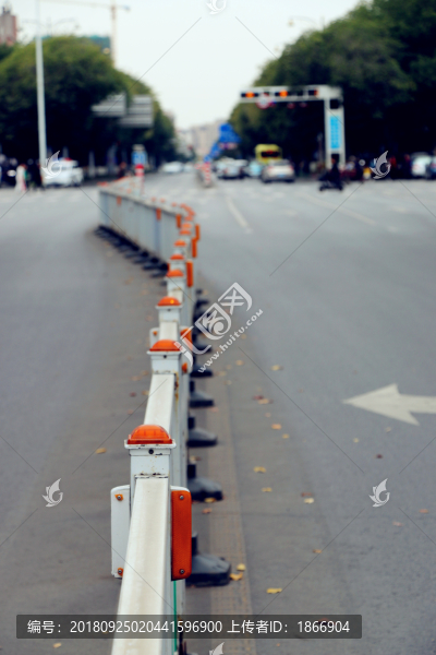 馬路柵欄
