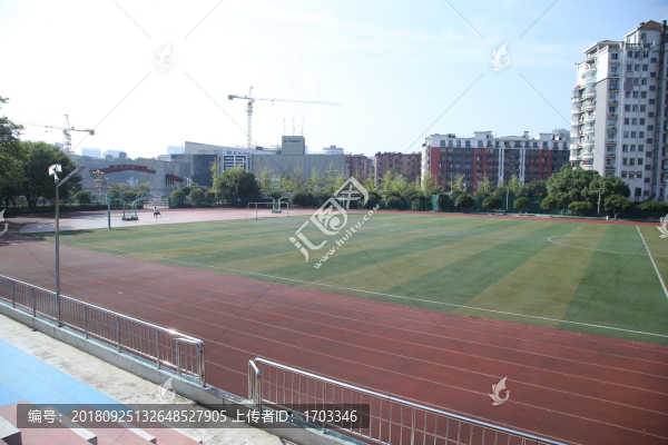 校園足球場