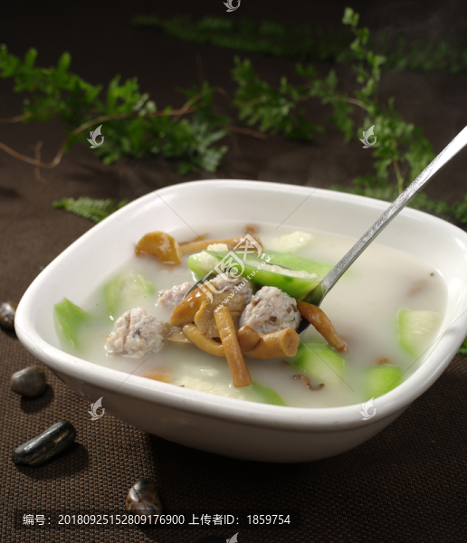 濃湯滑菇浸雙丸