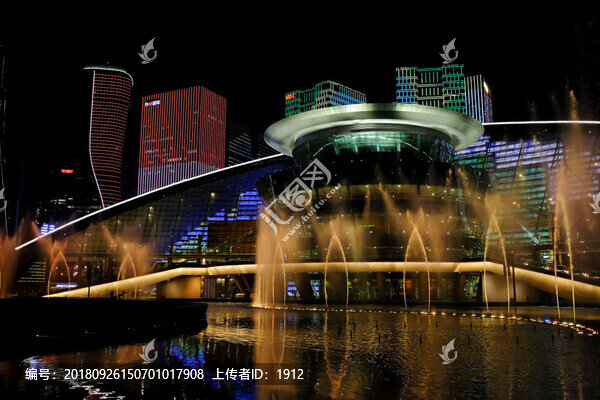 錢(qián)江新城燈光秀