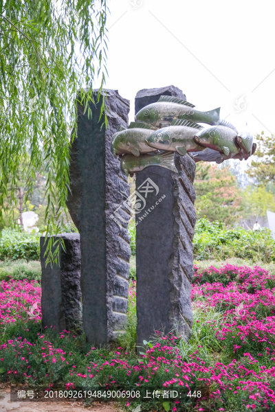 北京城市雕塑魚(yú)家樂(lè)