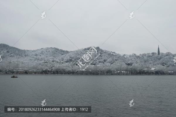 西湖初雪
