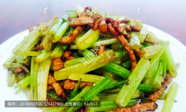 肉絲炒芹菜