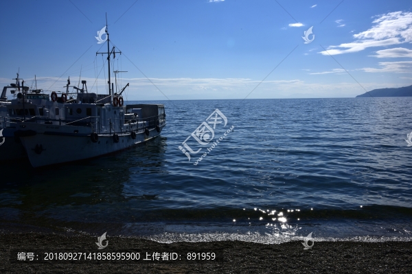 貝爾加湖風(fēng)光
