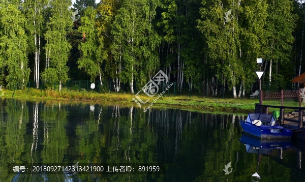 貝爾加湖風(fēng)光