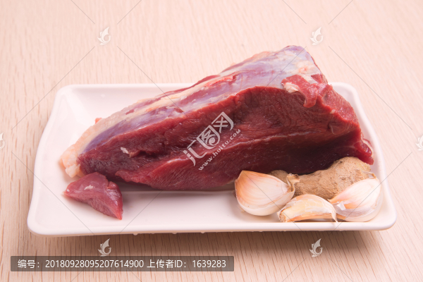 生牛肉