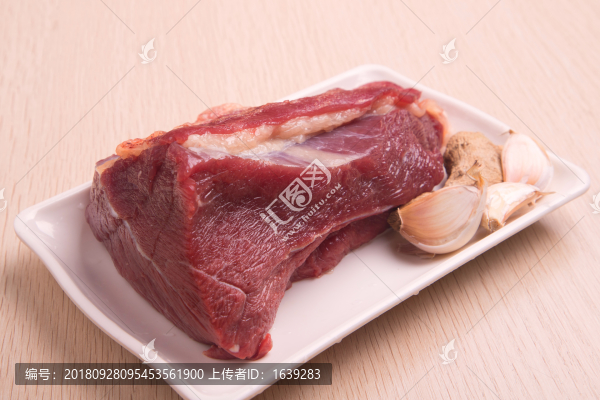 生牛肉