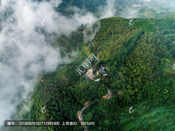 山區(qū)風光