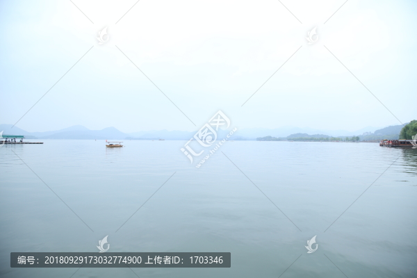 煙雨西湖