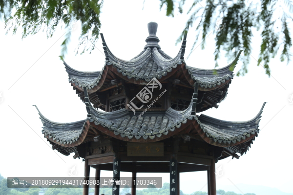 雷峰塔景區(qū)
