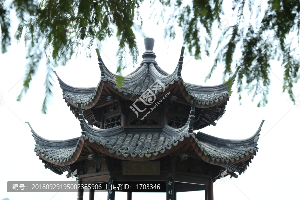 雷峰塔景區(qū)