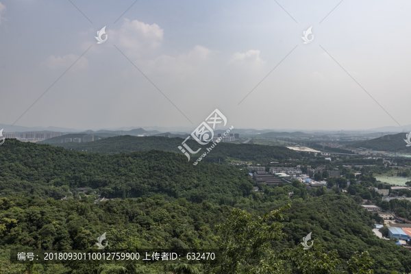 棲霞山風(fēng)光