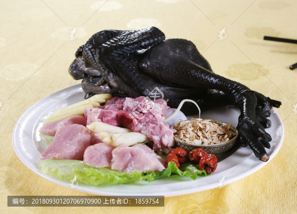 花旗參燉竹絲雞