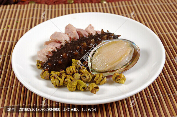 石斛鮑魚燉遼參