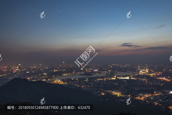 紫金山上看南京夜景