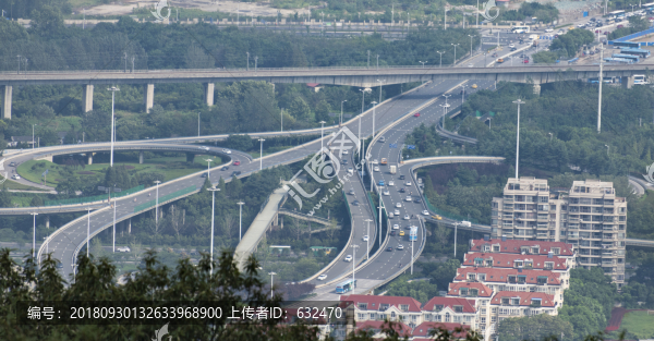 紫金山上看南京
