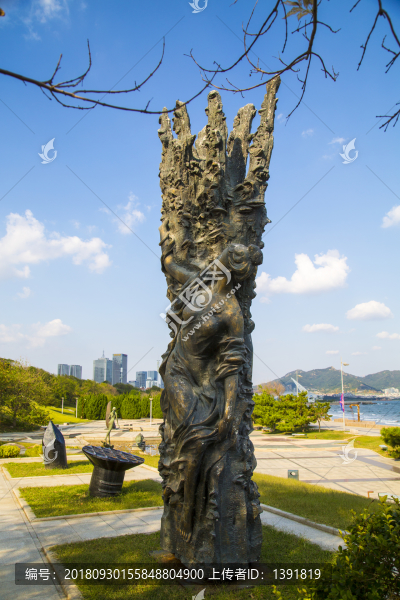 青島石老人雕塑園