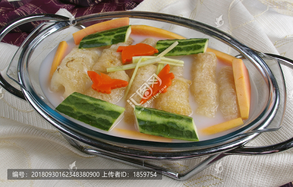 濃湯木瓜煮鱔肚
