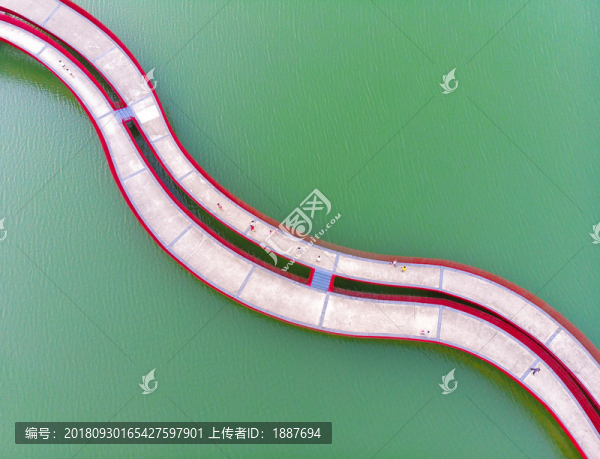彎曲橋