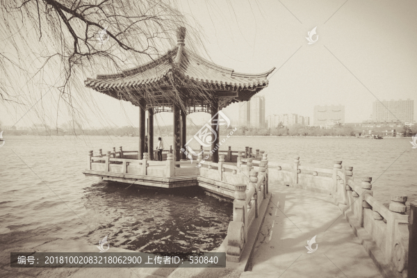 濟(jì)南大明湖公園