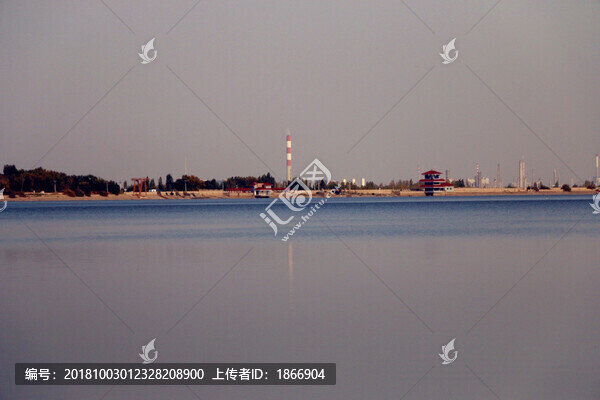 美麗的青格達湖