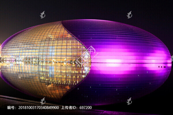 北京國(guó)家大劇院夜景