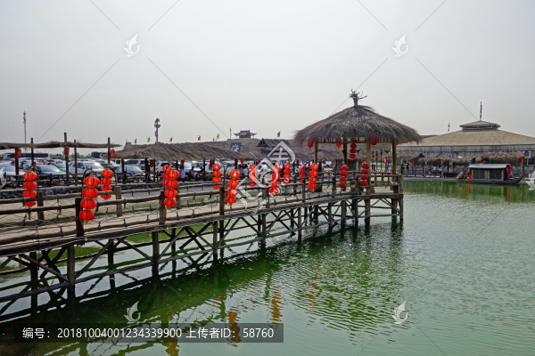 西部影視城水塘棧橋