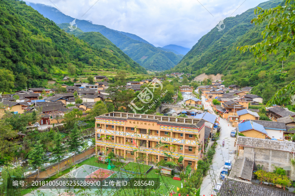 隴南市鐵婁鄉(xiāng)草河壩村