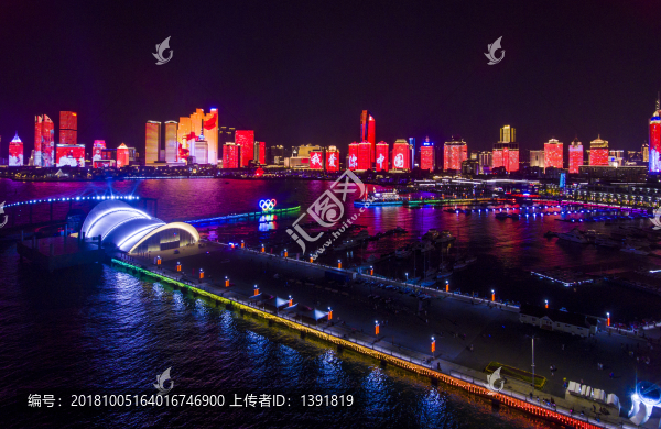 航拍青島燈光秀