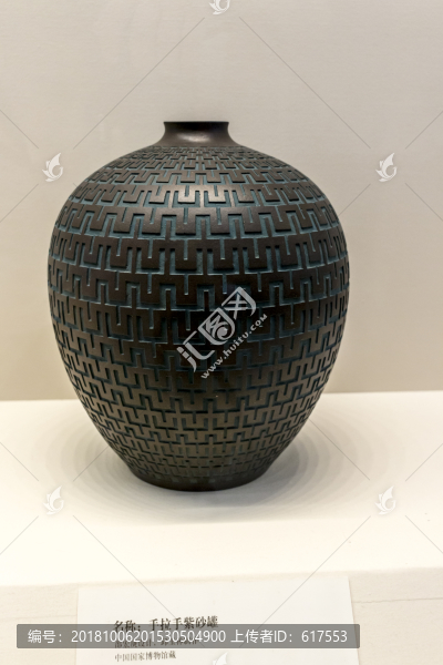 手拉手紫砂罐