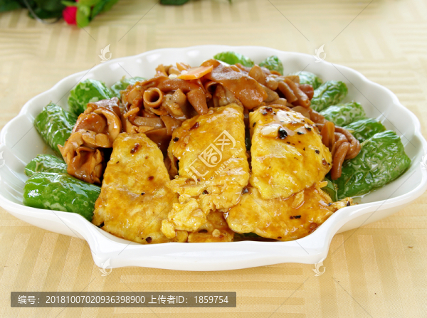 虎皮尖椒蛋炆鵝腸
