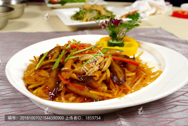 鵝腸海參片炒土豆絲
